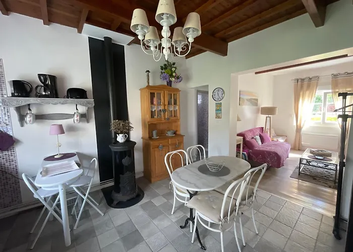 Semesterbostad Loft Agreable Arrest